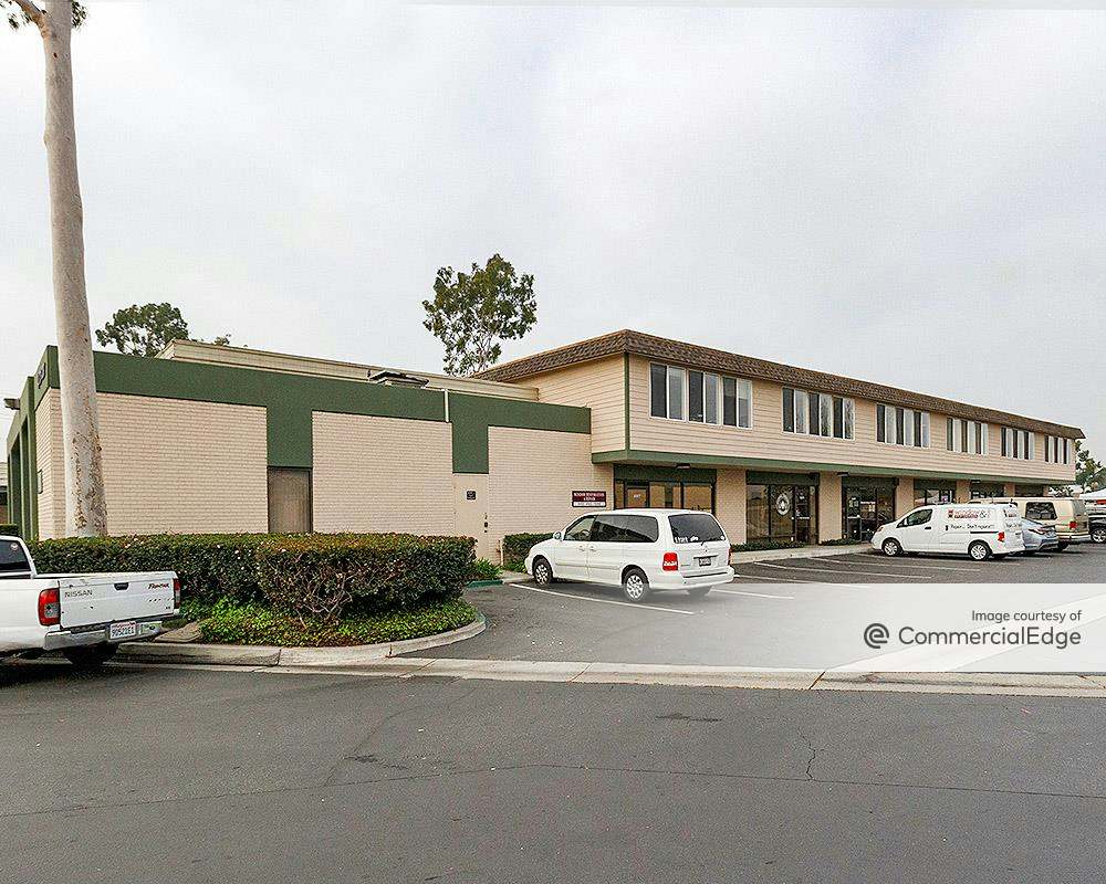 Los Alamitos Business Park 10311 Los Alamitos Blvd, Los Alamitos, CA